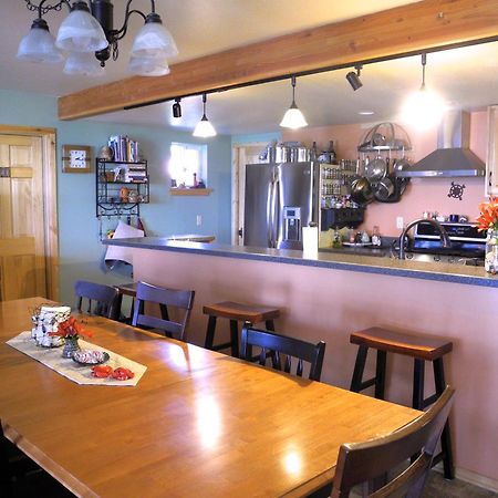 Bay Avenue Inn Homer Ruang foto